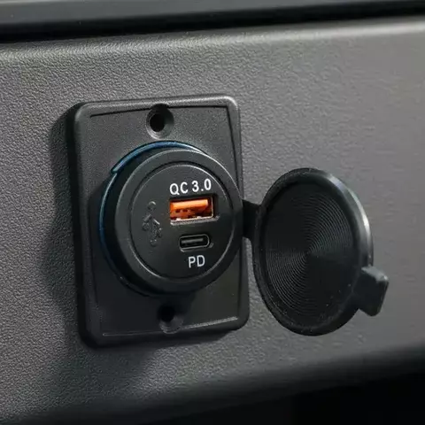 Cargador Usb + Usb C 12 24v Empotrable