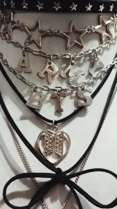 Lazo Corazón BTS en internet