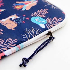 Funda Notebook Camping Azul (3 tamaños) - De Zorros y Mapaches