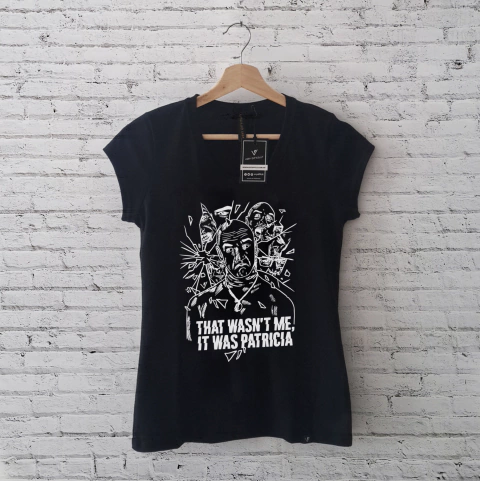 Remera entallada Patricia #VRYDFFCLT