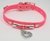 COLLAR FUCSIA CON DIJE COLGANTE DE CORAZON DE STRASS (PEQUEÑO)