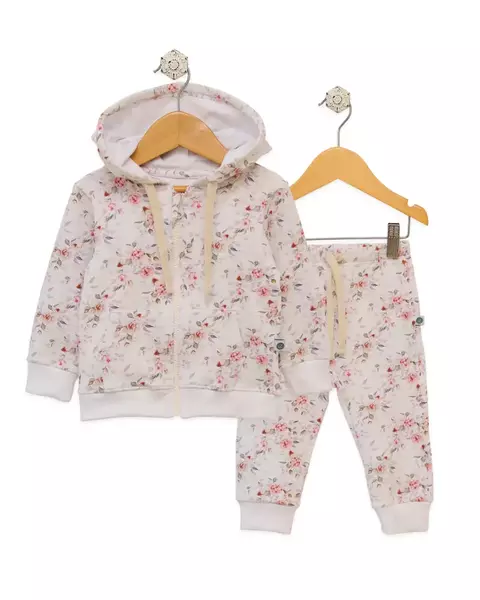 Conjunto jogging "flores romanticas"