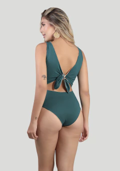 MAIO AURORA FEM 00801 EST ATOL COM PROTEÇÃO UV