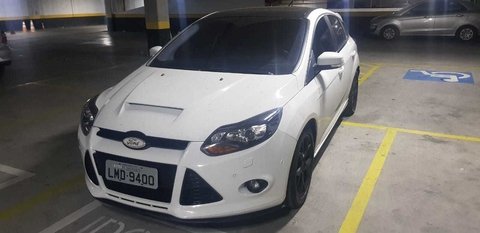 Hood Scoop ou Entrada de Ar no Capô Ford Focus - Sem Pintar