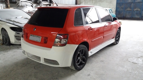 Body Kit Fiat Stilo Parachoque Dianteiro + Traseiro + Saia Lateral - Sem Pintar