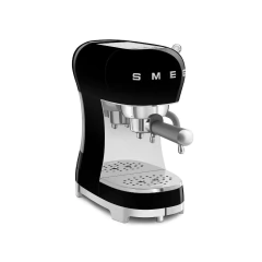 Smeg® Cafetera Espresso Negra (ECF02BLEU) - comprar online