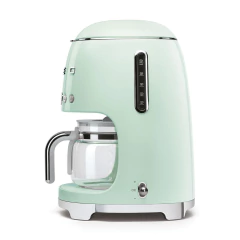 Smeg® Cafetera De Filtro Verde Agua (DCF02PGAR) en internet