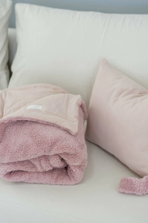 Manta Doble de Corderito - Rosa - comprar online