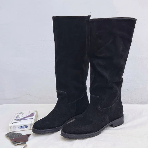 Bota Jaspe gamuzón negro