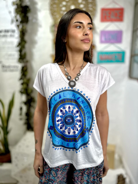 Remera Shanti - comprar online