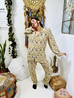 CONJUNTO PIJAMA SEDA - comprar online