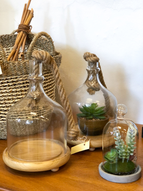 Campana con base de madera