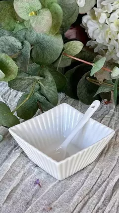 Copetinero de porcelana con cuchara - comprar online