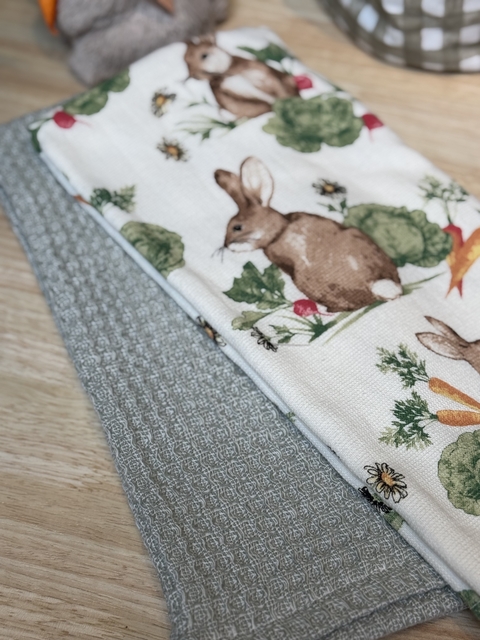 Set x 2 Paños Conejitos Zanahorias - comprar online