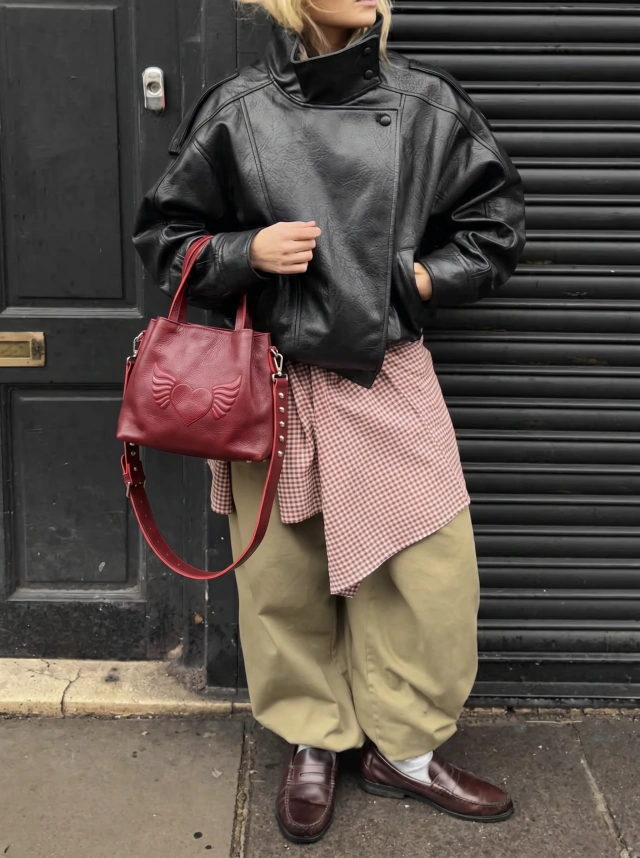 Mini baúl Lena Cherry de Boris Handbags