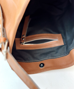 // PRE ORDER // tote CAPRI habano en internet