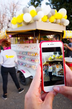 FOOD TRUCK
