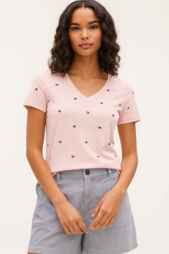 Camiseta Feminina Tommy Hilfiger Gola V Rosa com Bandeirinhas - TH1222- Tamanho G - comprar online