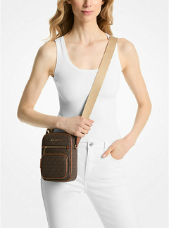 Bolsa Michael Kors Medium Signature Logo Marrom - comprar online