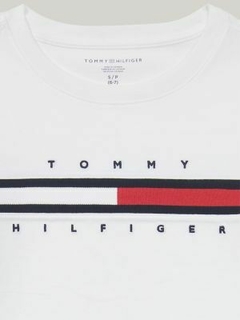 Camiseta Manga Longa Tommy Hilfiger Branca - TH0012 - Tamanho 12 - 14 anos na internet