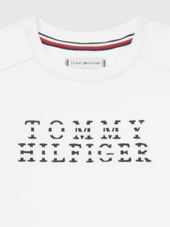 Vestido Tommy Hilfiger Branco Escrita Bordada - TH0054 - Tamanho 6 - 7 anos - comprar online