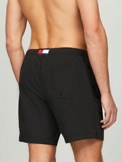 Bermuda Swim Tommy Hilfiger Masculina Preta - TH7830 - Tamanho G - Mimos de Orlando