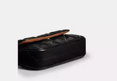 Imagem do Bolsa Coach Hailey Flap Bag With Quilting - Preta