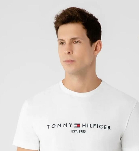 Camiseta Masculina Tommy Hilfiger Branca Logo - TH987 - Tamanho G