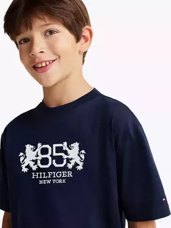 Camiseta Tommy Hilfiger Azul Marinho Bordado - TH2524 - Tamanho 4 - 5 anos na internet