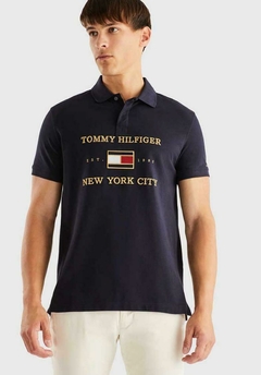 Camiseta Masculina Polo Tommy Hilfiger NY -Manga Curta Azul Marinho- TH9976 - Tamanho M