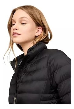 Jaqueta Feminina Tommy Hilfiger Puffer Preta - TH74502 - Tamanho P - loja online