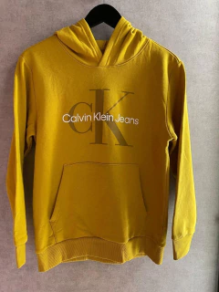 Moletom Calvin Klein Jeans Mostarda c/Capuz - Tamanho 14 - 16 anos - Mimos de Orlando