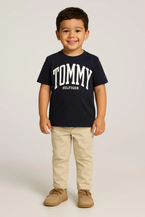 Camiseta Tommy Hilfiger Infantil Azul Marinho - TH978- Tamanho 4 anos - comprar online