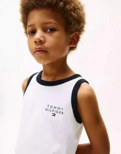Regata Tommy Hilfiger Dual Color - TH9722 - Tamanho 8 - 10 anos na internet