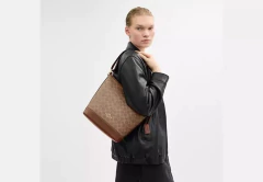 Bolsa Coach Ellie File Bag In Signature Canvas Gold/Tan/Brown - loja online