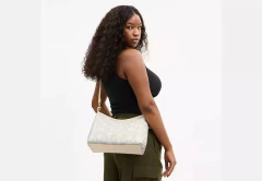 Bolsa Coach Laurel In Sketch Signature Canvas - Ivory - loja online
