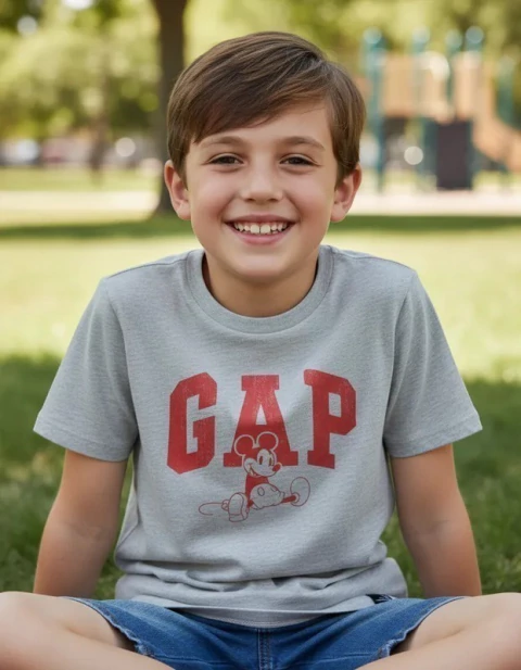 Camiseta Gap Cinza Mickey - GAP03- Tamanho 14 - 16 anos - comprar online
