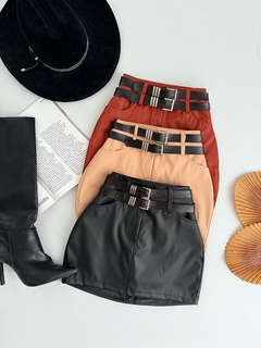 Saia Shorts Couro Eco 2 Cintos - comprar online