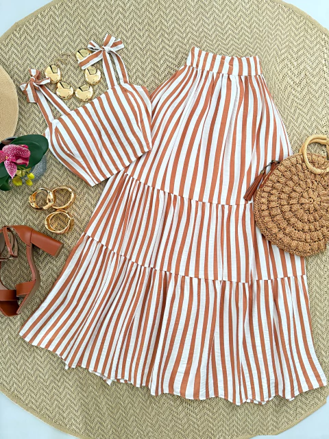 Conjunto Cropped + Saia Longa - comprar online