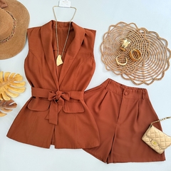 Conjunto Max Colete + Shorts - comprar online