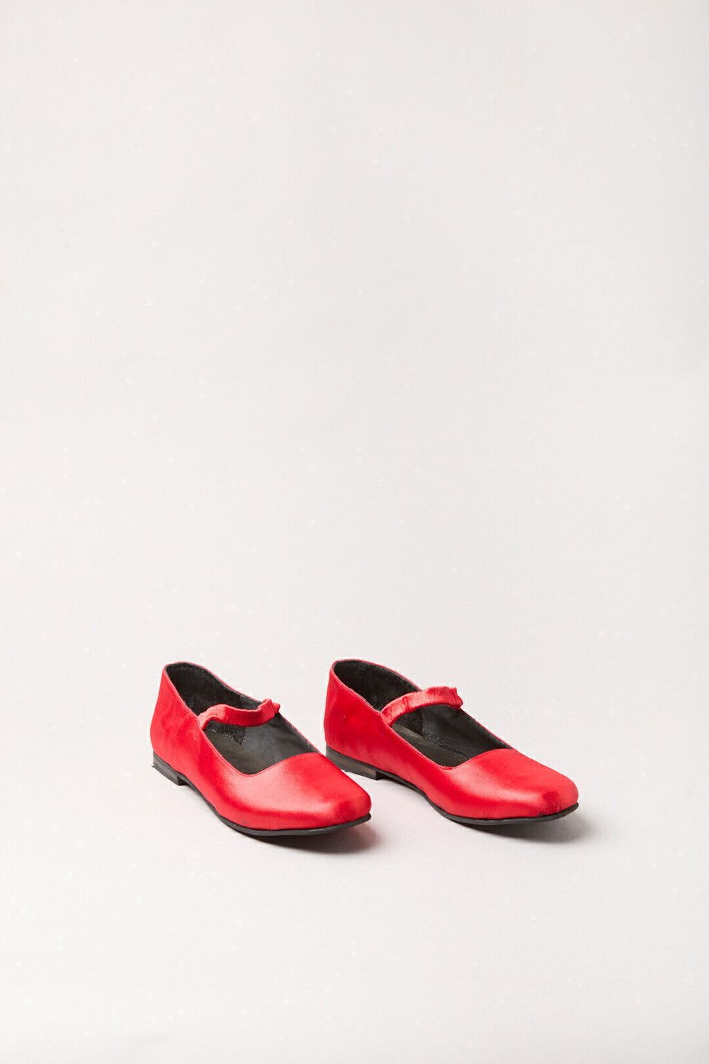 Mary Jane Pine Raso Rojo thumbnail 3