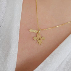 Colar Profissão Letras Banho Ouro 18K - Semijoias em Brincos, Colares, Anéis e Pulseiras | Lua Mia Semijoias