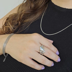 Colar Trama Delicada Banho Ródio Branco na internet