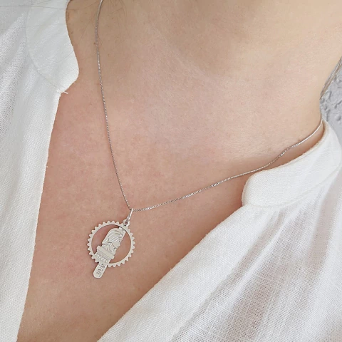 Colar Profissão Engenharia Civil Banho Ródio Branco