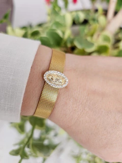 Pingente Clip Charm Para Pulseira de Malha Relógio Nossa Senhora de Guadalupe Volta Cravejada Banho Ouro 18K - comprar online