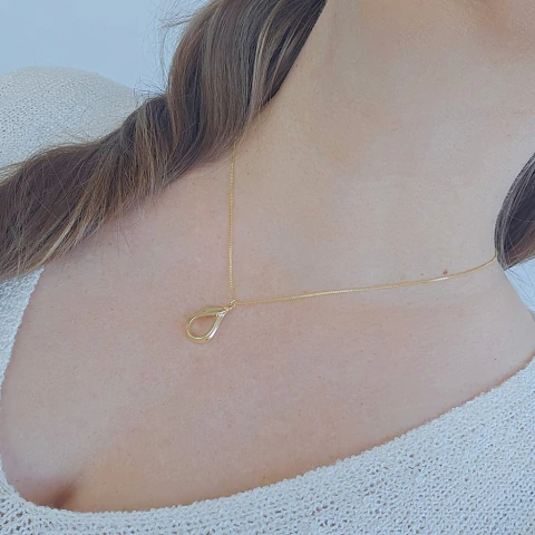 Colar Gota Detalhada Delicada Banho Ouro 18K