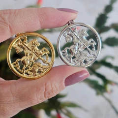 Pingente São Jorge Espelhado Banho Ródio Branco - comprar online