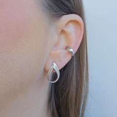 Piercing Espelhado Básico com Faixa em Relevo Banho Ródio Branco na internet