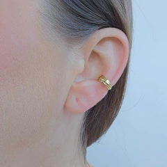 Piercing Espelhado Básico com Faixa em Relevo Banho Ouro 18K