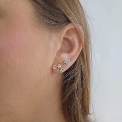 Brinco Infantil 3 Estrelas Coloridas Banho Ouro 18K na internet